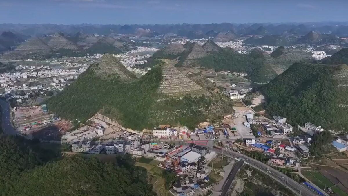 9割が知らない中国ピラミッドの真実。それはただの墓ではなかった